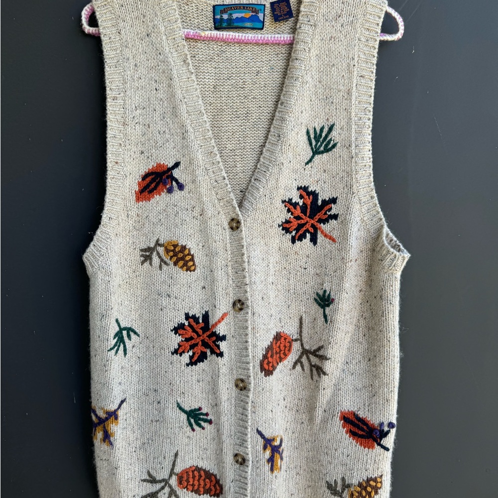 Shaver Lake Beige Knit Vest with Autumn Leaf Embroidery